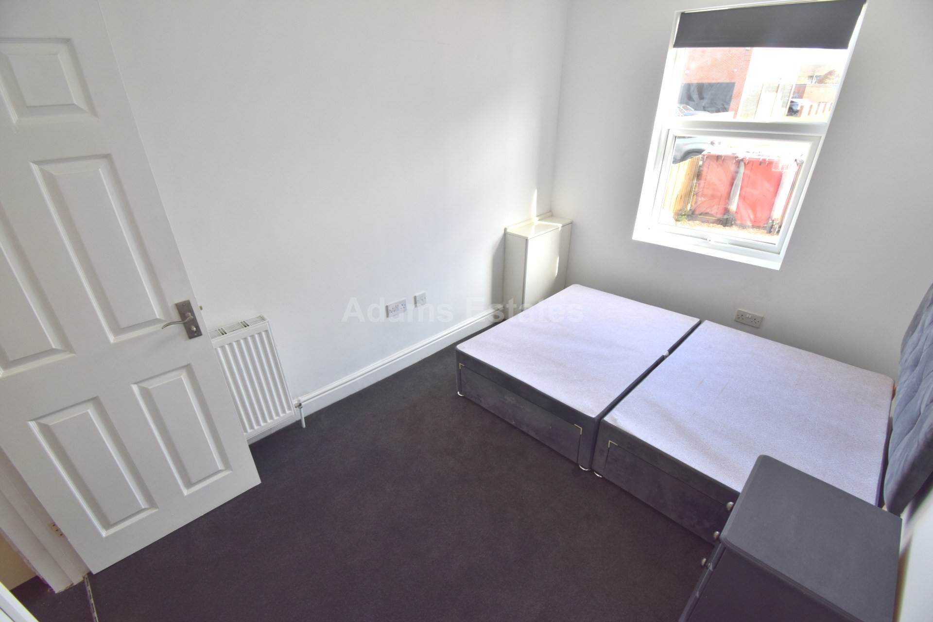 Basingstoke Road, Reading, Image 10