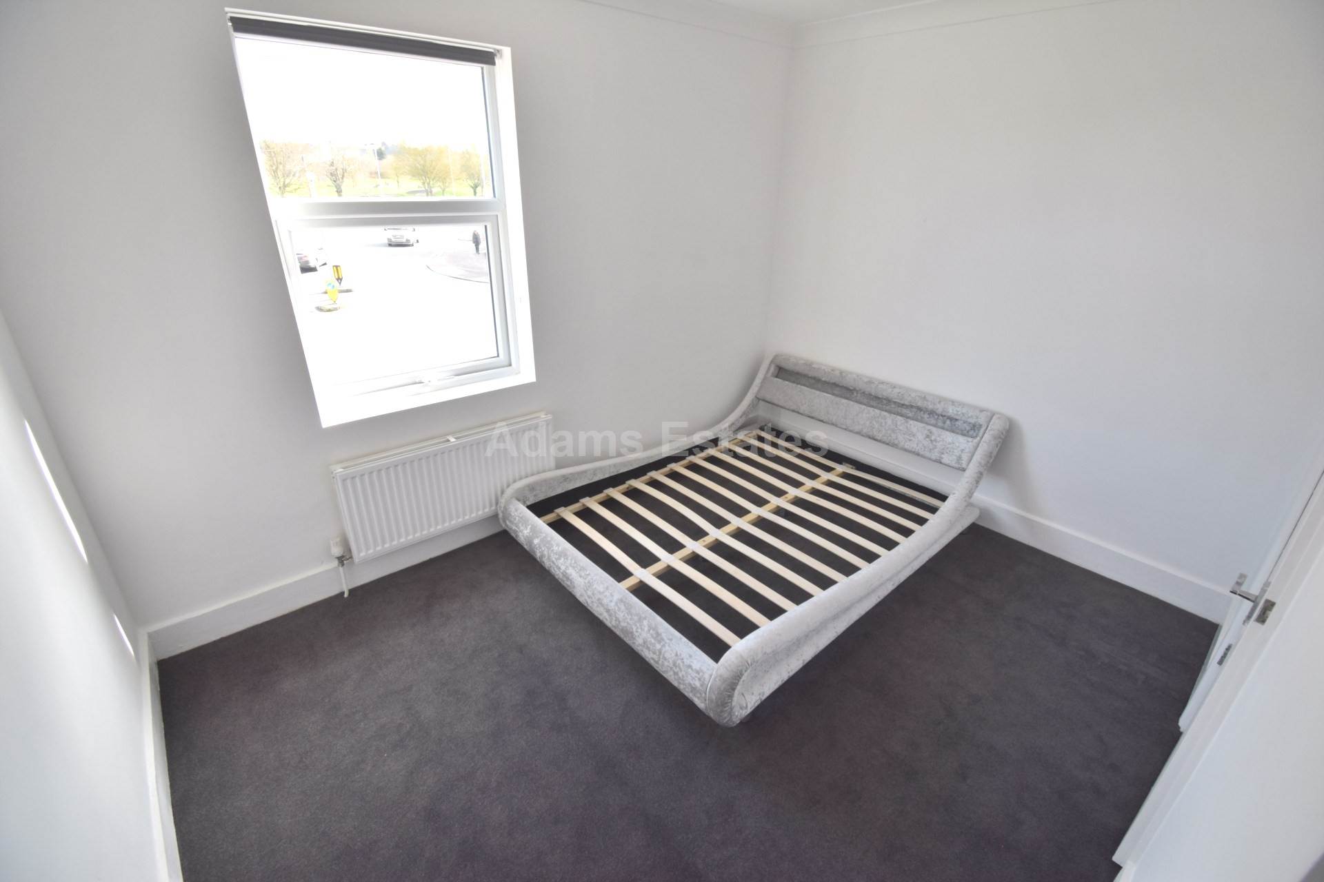 Basingstoke Road, Reading, Image 8