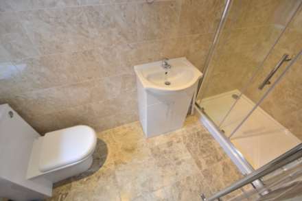 London Road, Reading, Image 6