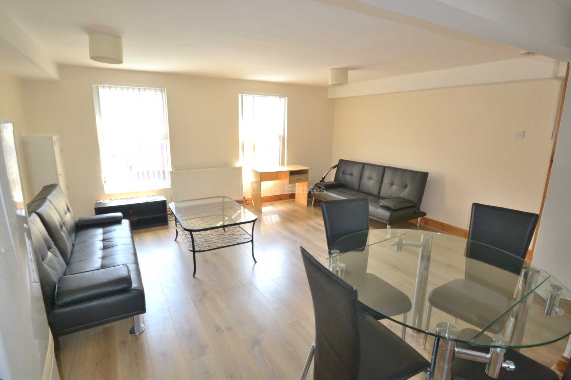 Kings Road, Reading, Berkshire RG1 3DD, Image 1