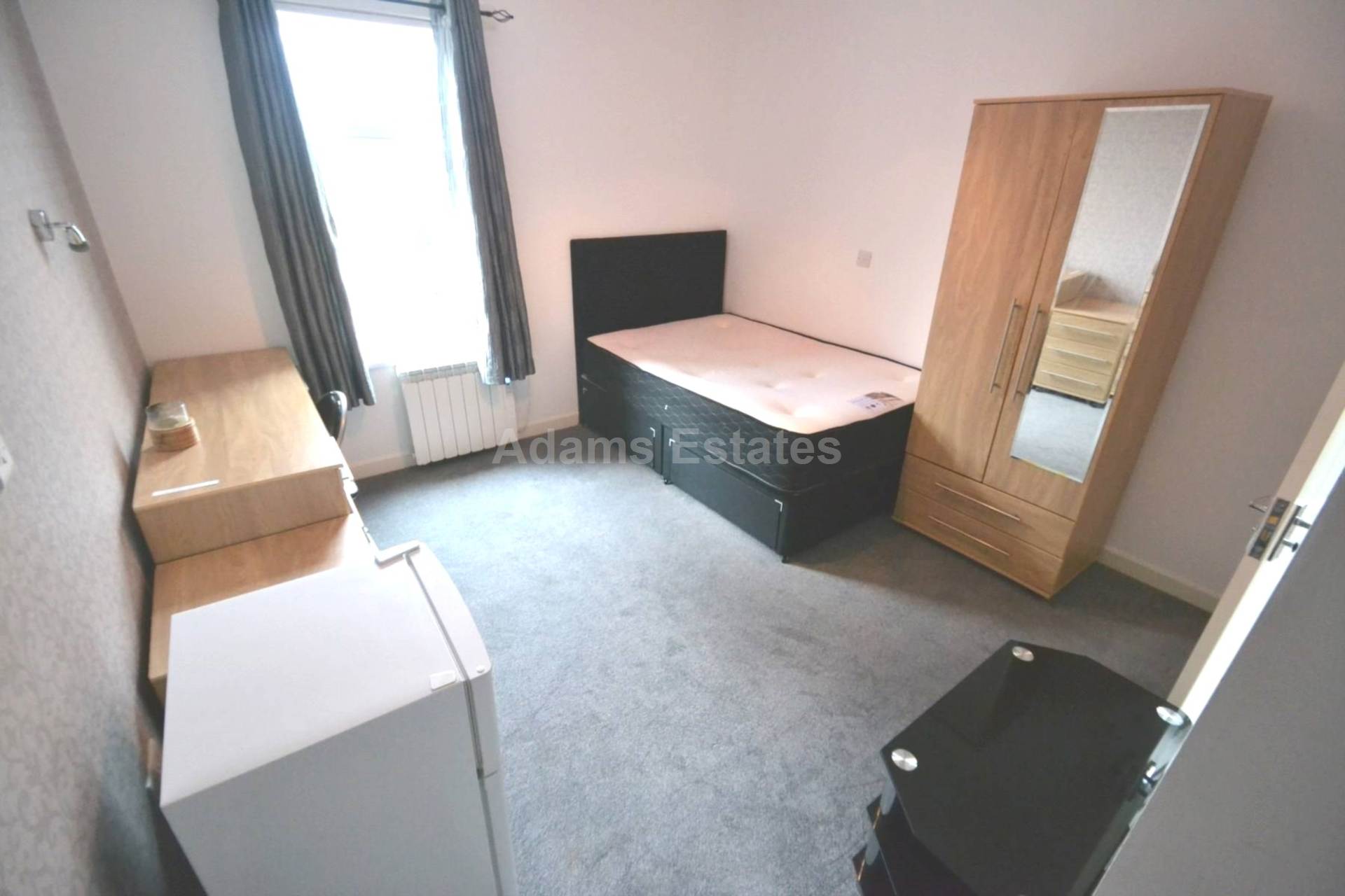 Wokingham Road, Reading, Image 1