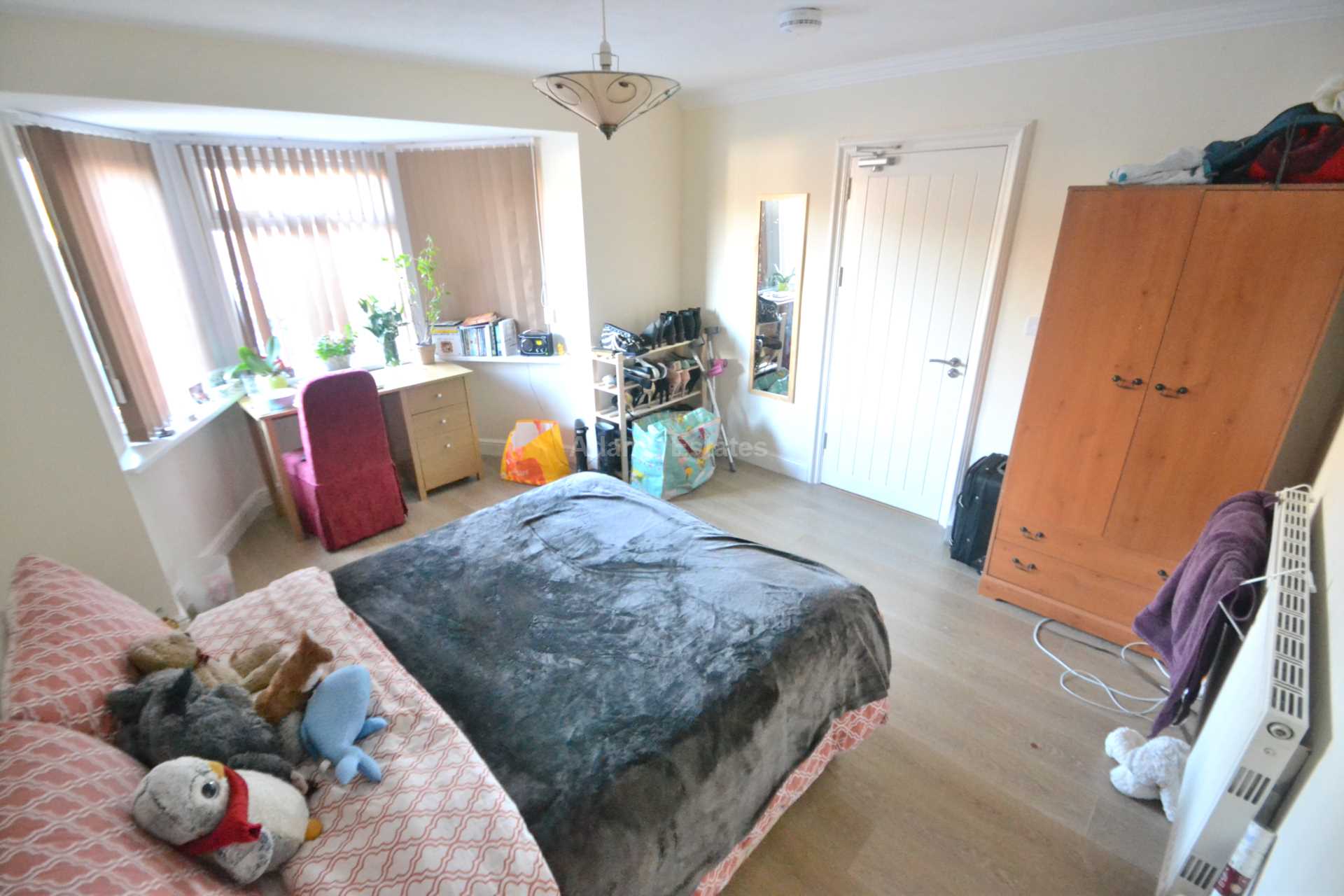 Reading Road, Winnersh, Wokingham, Image 11