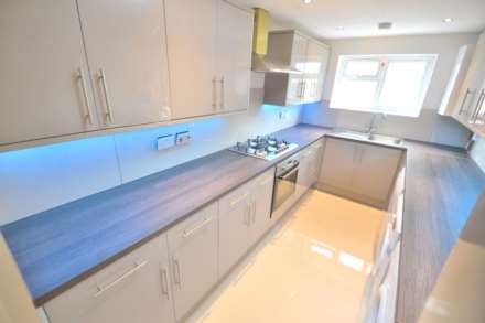 Prince Of Wales Avenue, Reading, Image 2