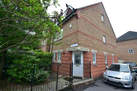 Cintra Close, Reading