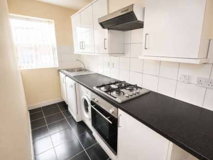 Cumberland Road, Reading, Image 6