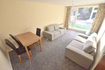 Armadale Court, Reading, Image 2