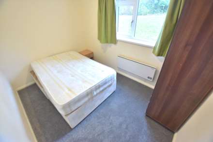 Armadale Court, Reading, Image 5