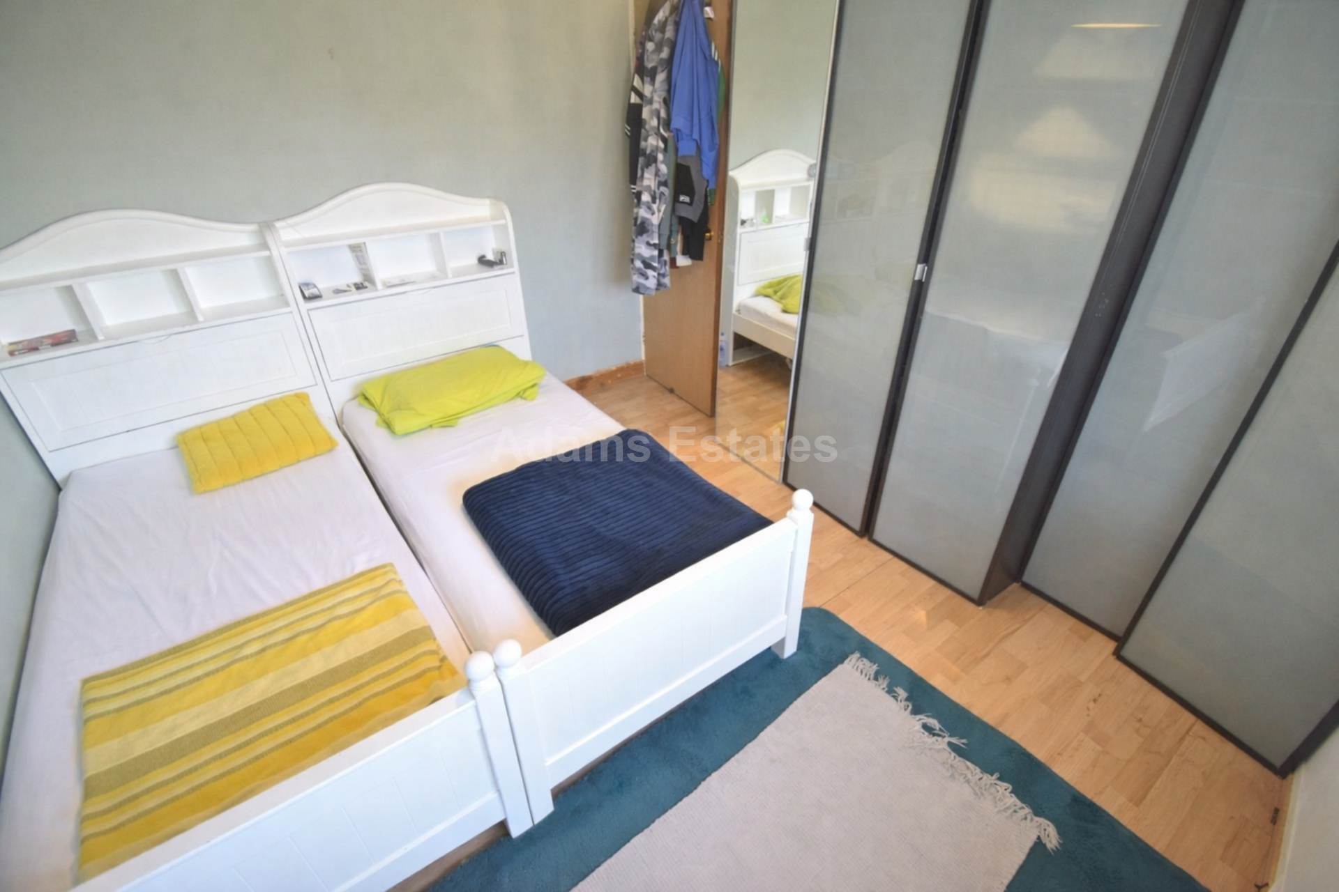 Simons Close, Reading, Image 12