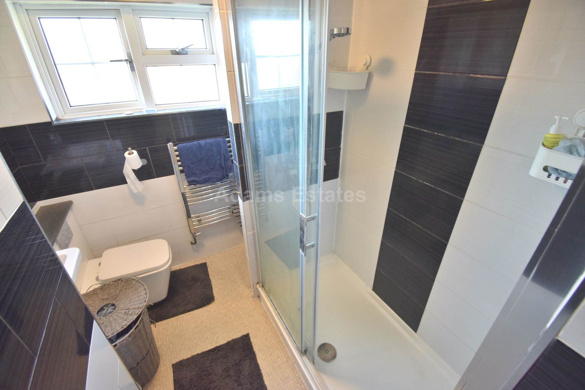 Simons Close, Reading, Image 14