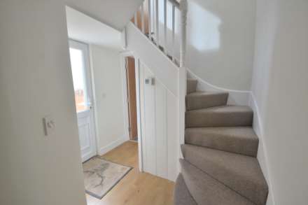 Donnington Gardens, Reading, Image 8