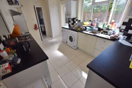 St Johns Street, Reading, Image 3