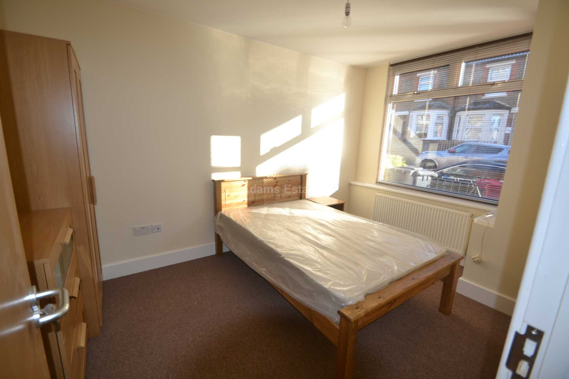 Brighton Road, Reading, Image 4