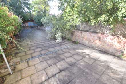 Donnington Road, Reading, Image 15