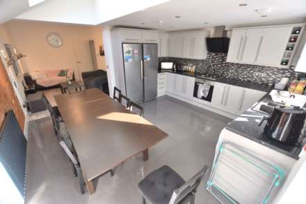 Donnington Road, Reading, Image 3