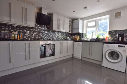 Donnington Road, Reading, Image 4