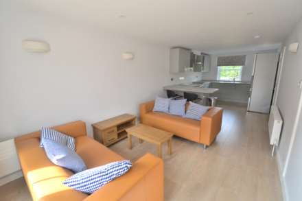 Property For Rent Benyon Court, Bath Road, Reading