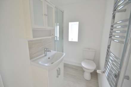 Cressingham Road, Reading, Image 4