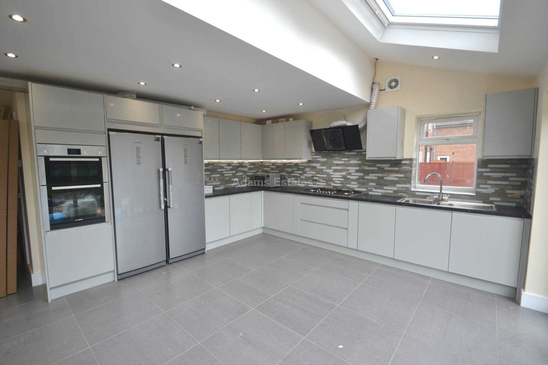 Room 2, Church Road, Reading, Image 6