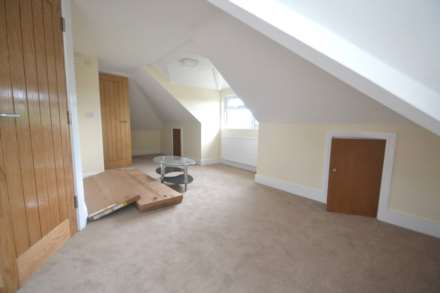 Room 8, Church Road, Reading, Image 8