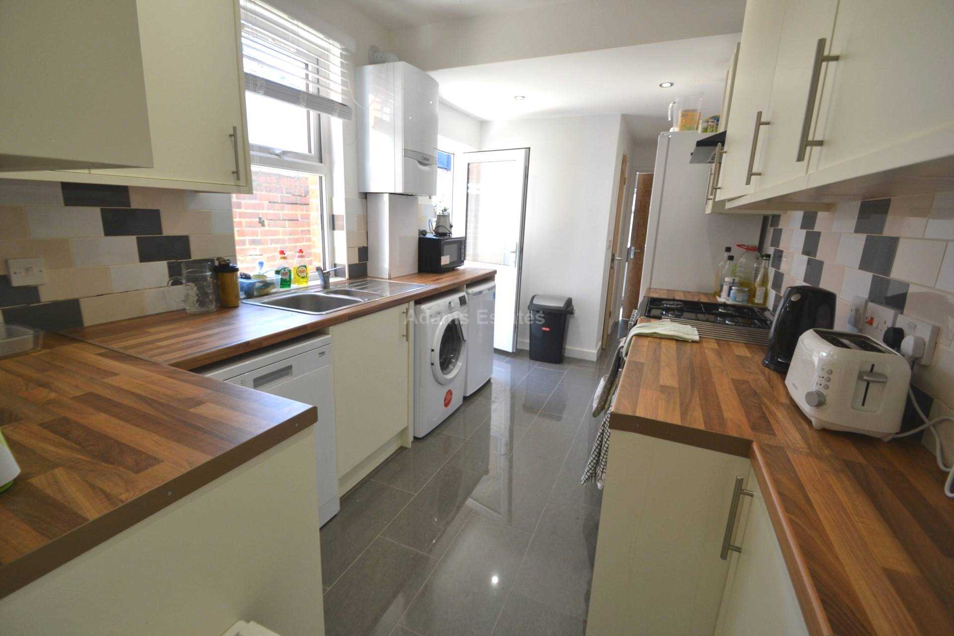 Radstock Road, Reading, Image 2