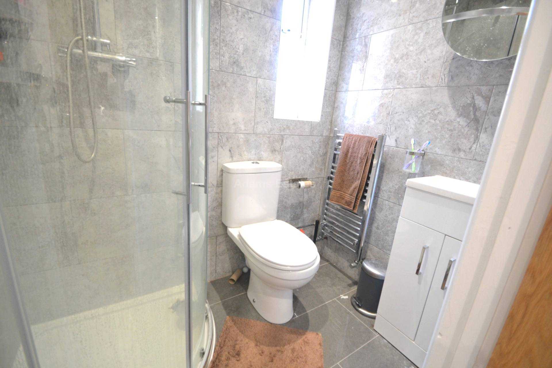 Radstock Road, Reading, Image 3