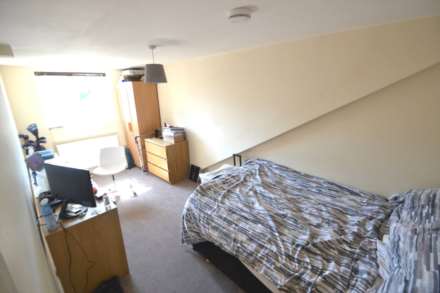 Radstock Road, Reading, Image 10