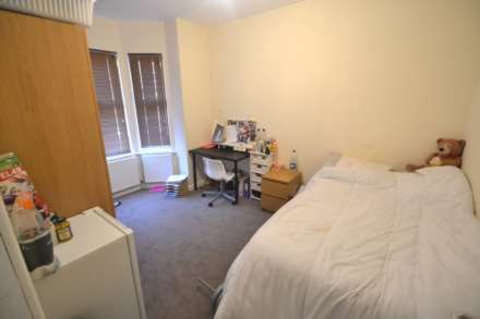 Radstock Road, Reading, Image 6