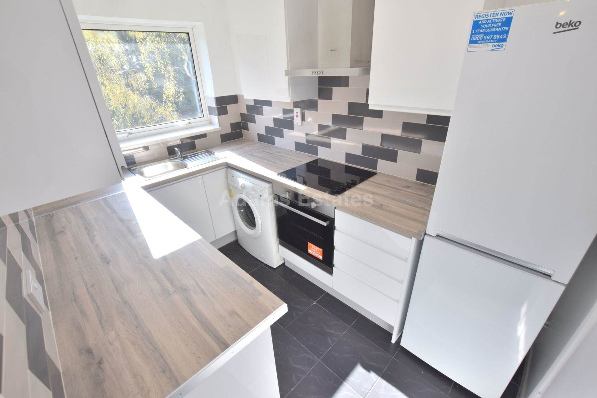 Trafalgar Court, Reading, Image 1