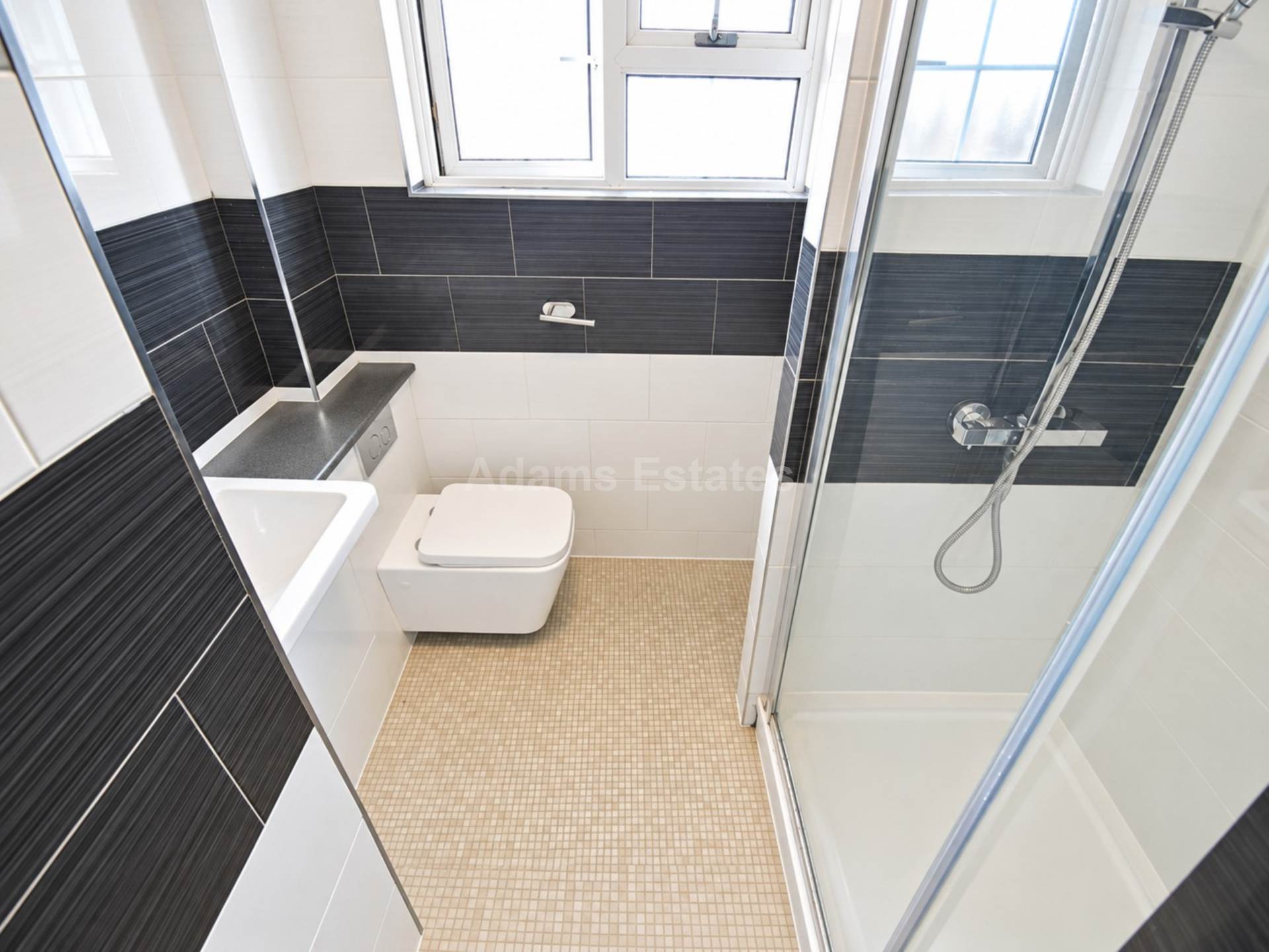 Simons Close, Tilehurst, Image 14