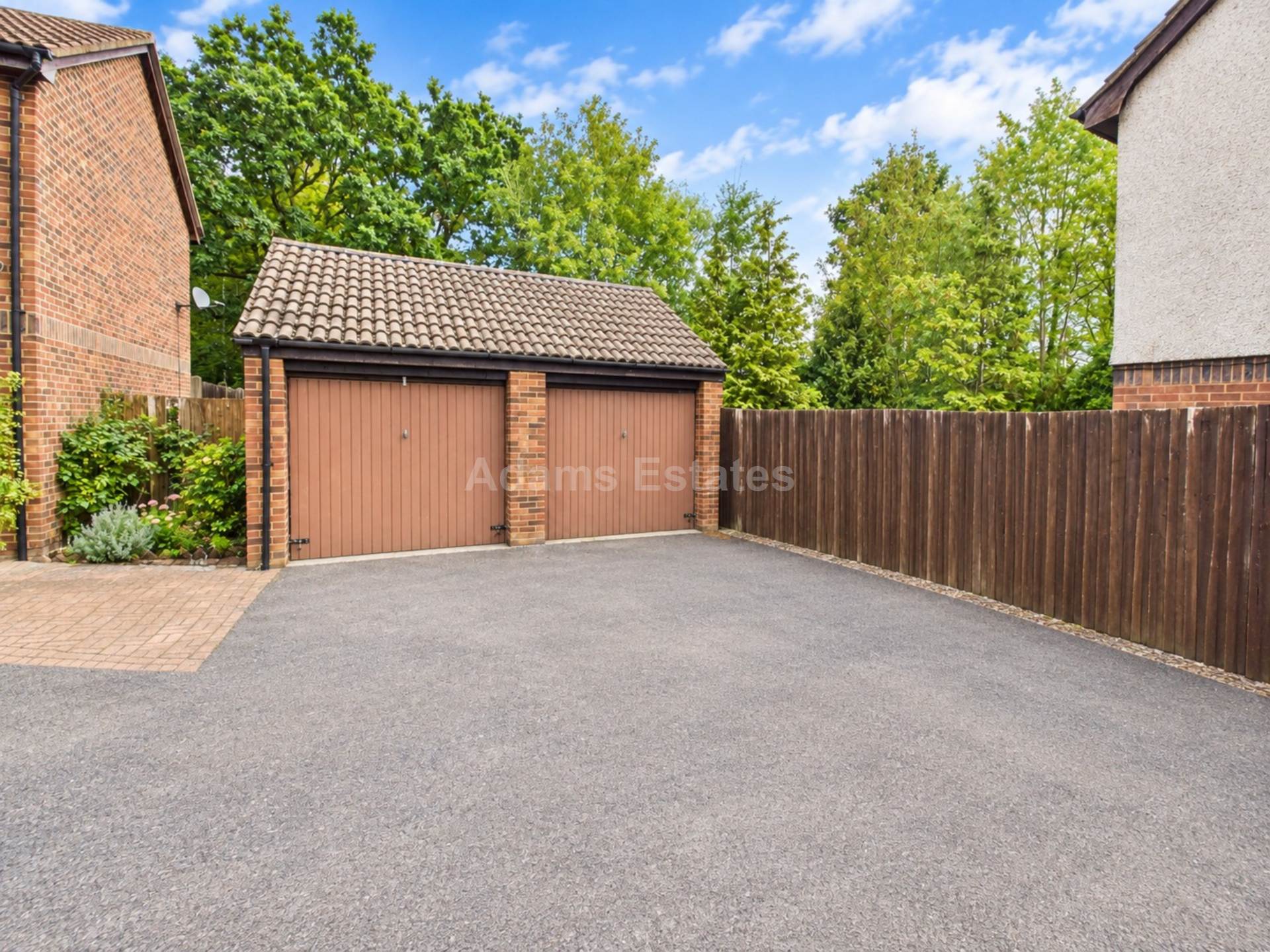 Simons Close, Tilehurst, Image 18