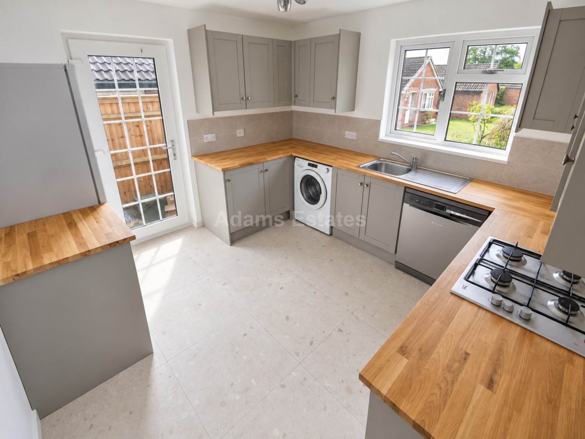 Simons Close, Tilehurst, Image 3