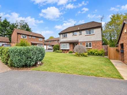 Simons Close, Tilehurst, Image 2
