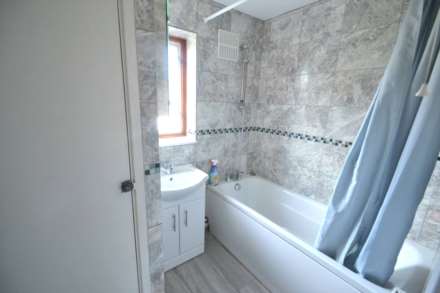 Haddon Drive, Reading, Image 8