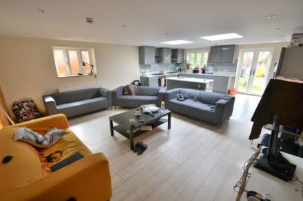 Wokingham Road, Reading, Image 2