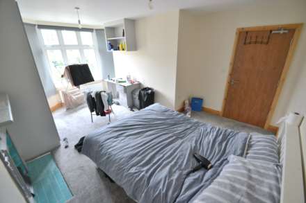 Wokingham Road, Reading, Image 6