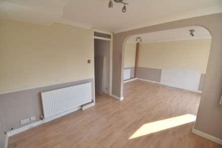 Kingsley Close, Reading, Image 6