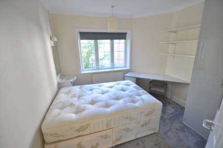 Shinfield Road, Reading, Image 9