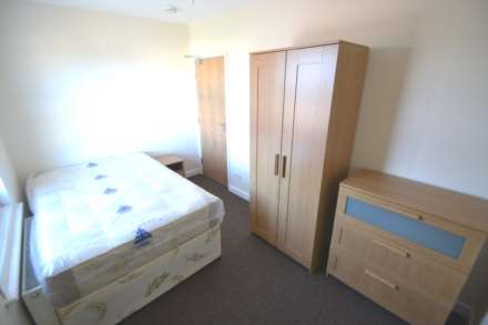 Orts Road, Reading, Image 5