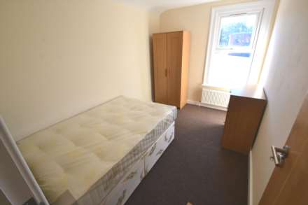 Orts Road, Reading, Image 8