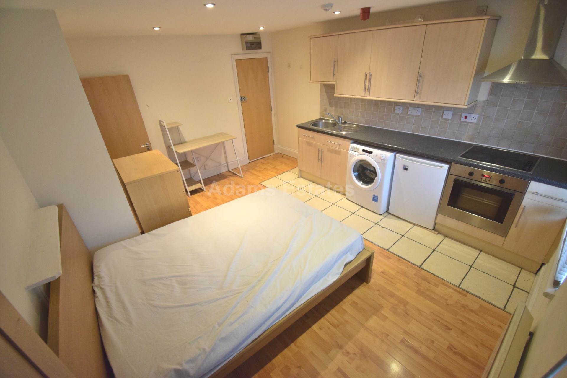 Southampton Street, Reading, Image 1