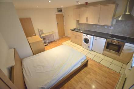 Property For Rent Southampton Street, Reading