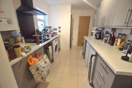 Orts Road, Reading, Image 1