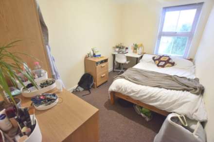 Orts Road, Reading, Image 7