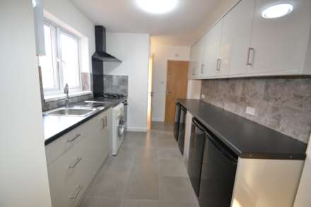 Orts Road, Reading, Image 1