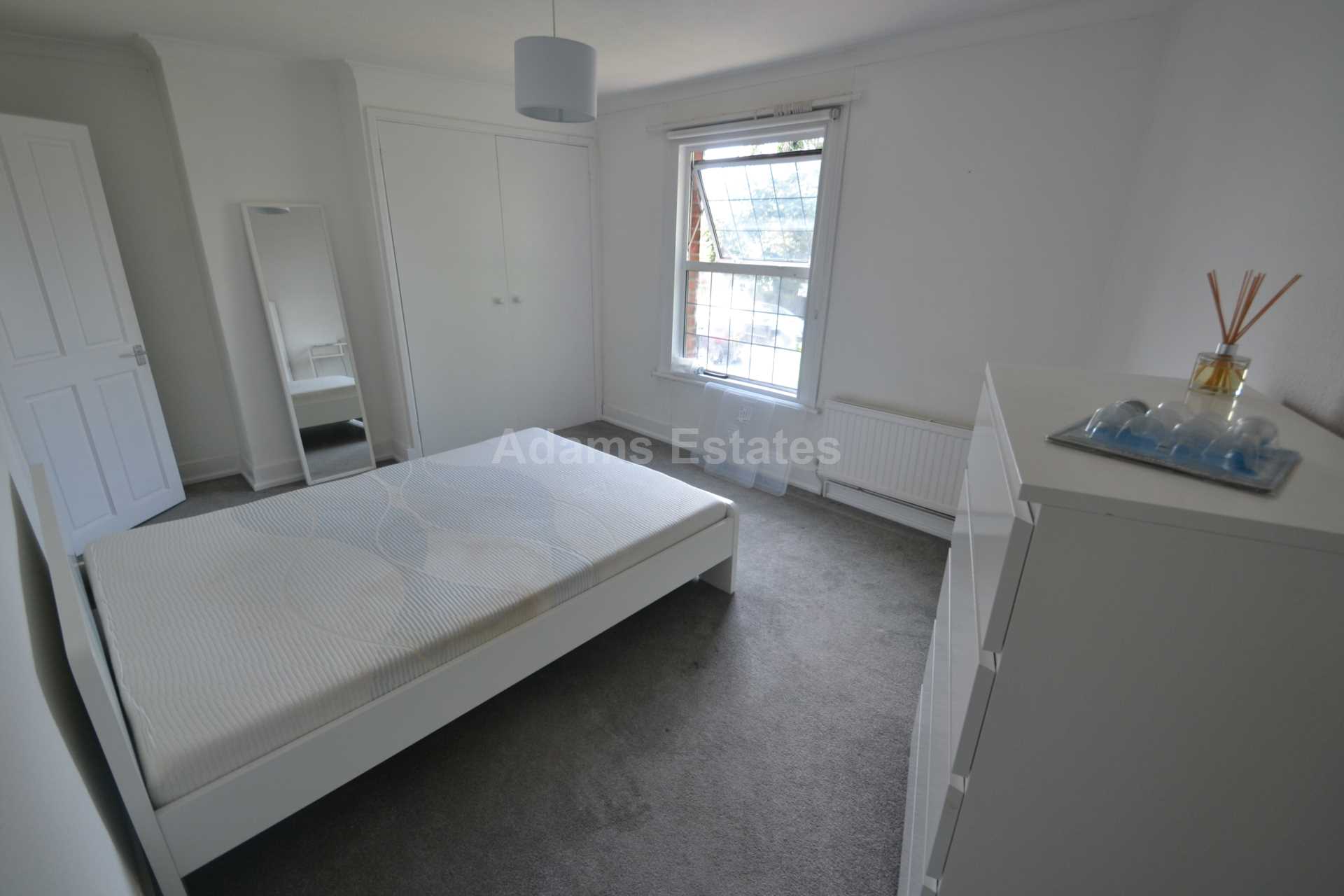 Shinfield Road, Reading, Image 2