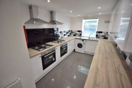Hamilton Road, Reading, Image 3