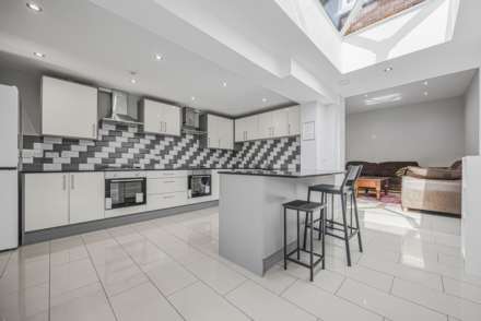 Donnington Road, Reading, Image 17