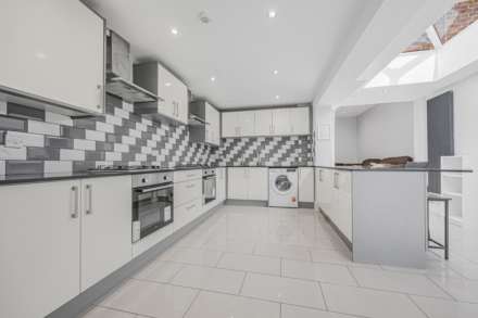 Donnington Road, Reading, Image 2