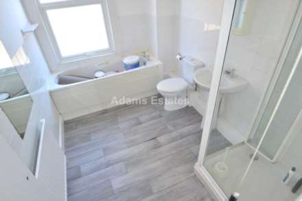 Watlington Street, Reading, Image 12