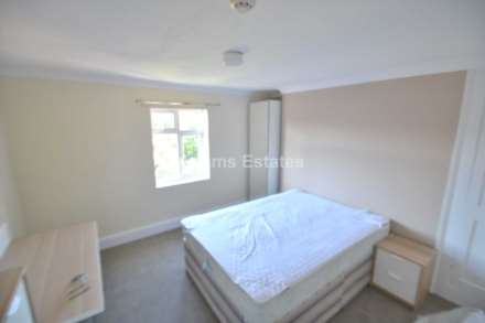 Watlington Street, Reading, Image 13